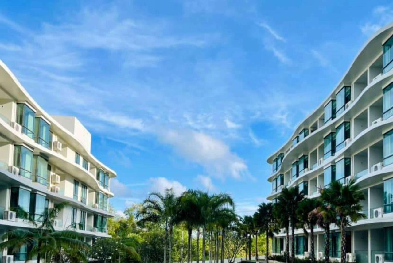 Wyndham La Vita Rawai Phuket Exterior foto