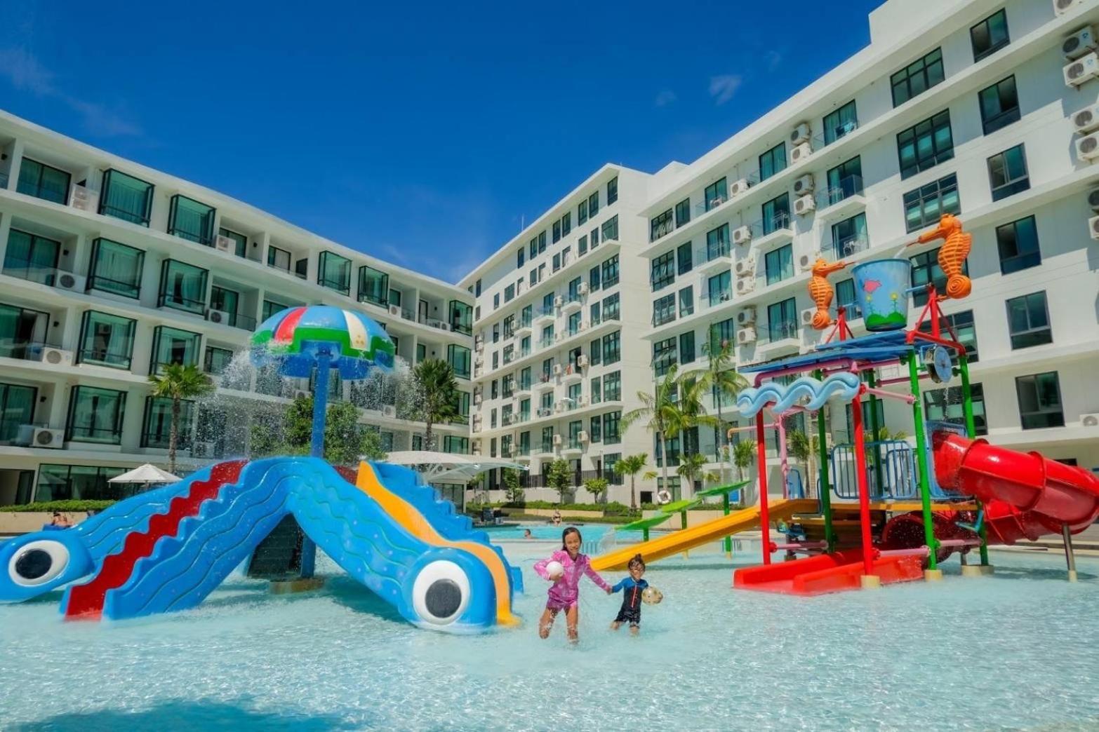Wyndham La Vita Rawai Phuket Exterior foto