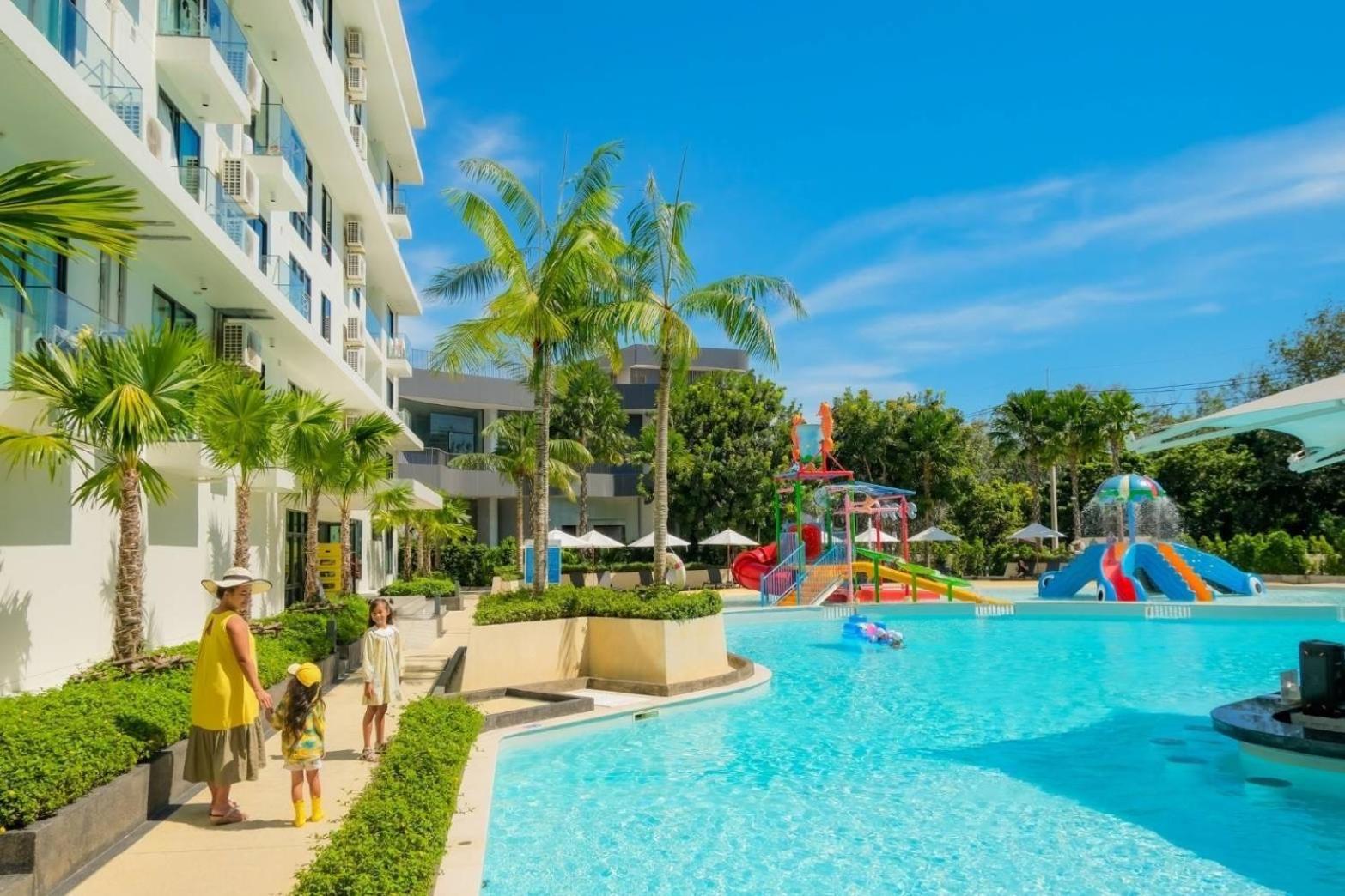 Wyndham La Vita Rawai Phuket Exterior foto