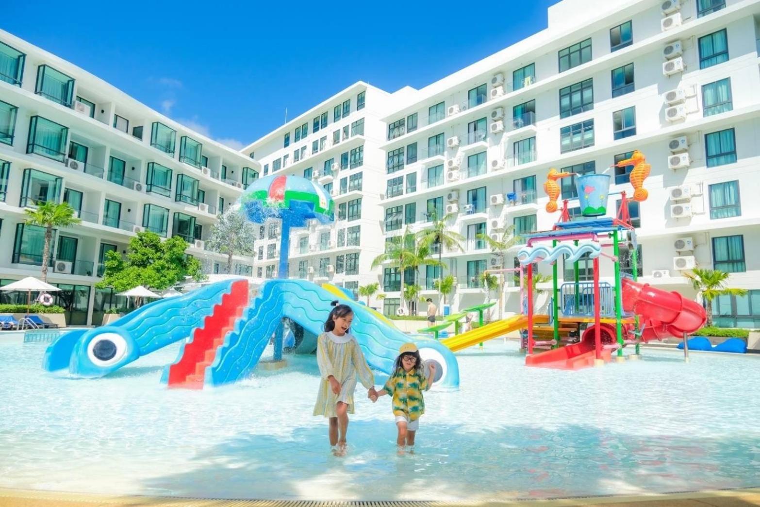 Wyndham La Vita Rawai Phuket Exterior foto
